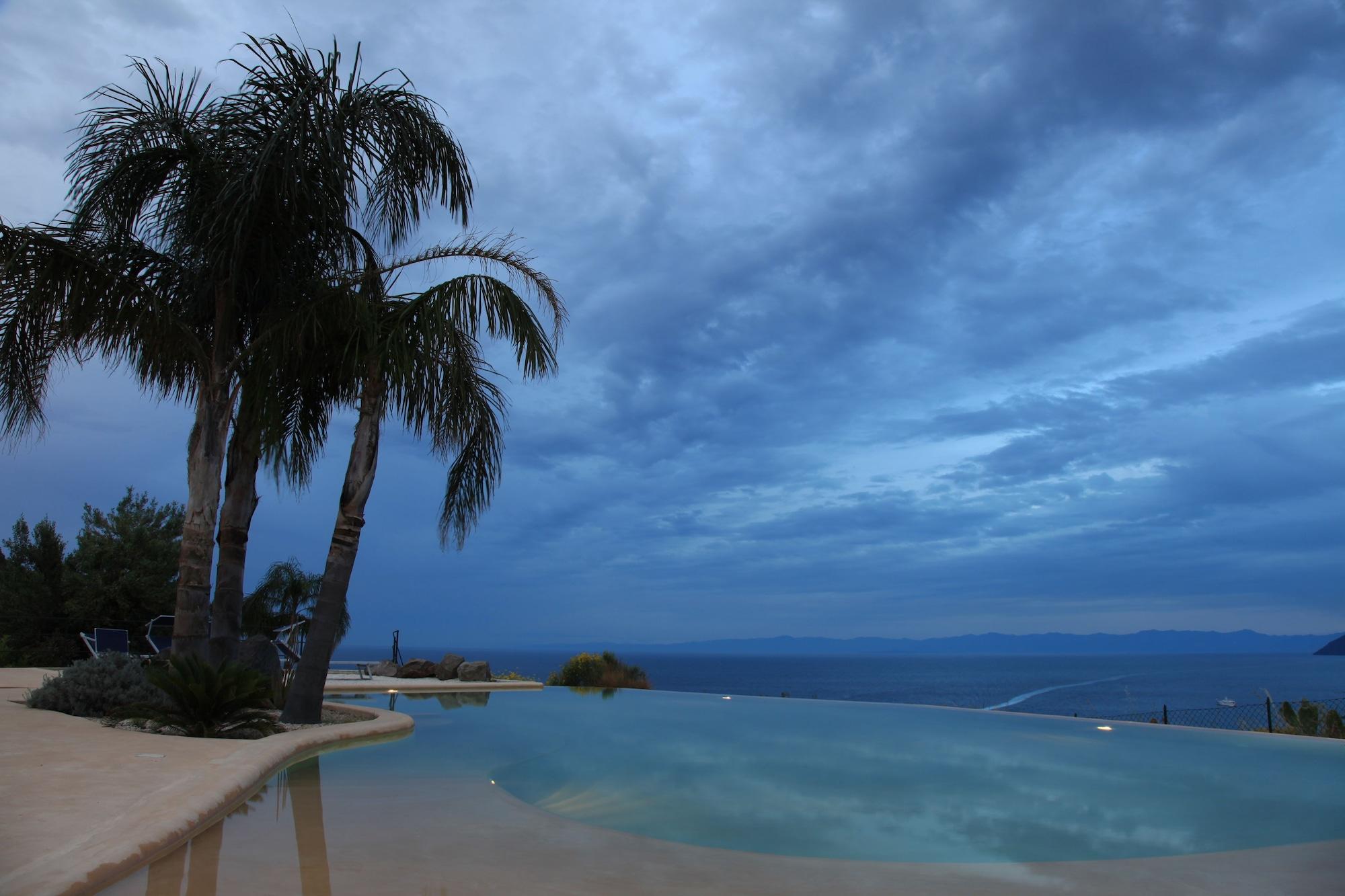 Vista Exterior Hotel Villa Enrica - Aeolian Charme