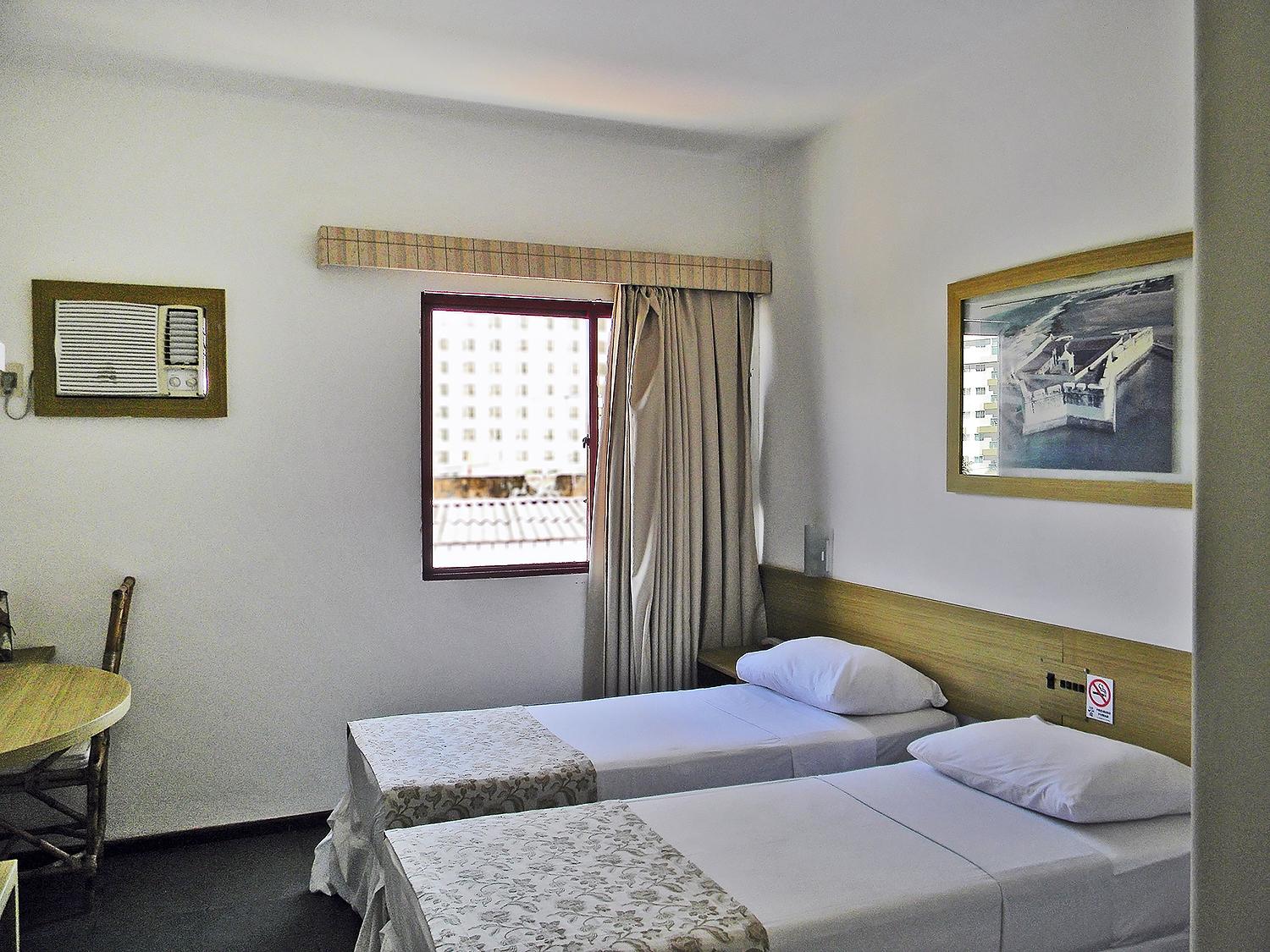 Habitación Happy Ponta Negra Express