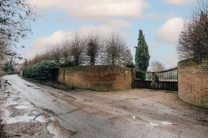 Alquiler Vacacional - Garden Lodge - From 145 Per Night