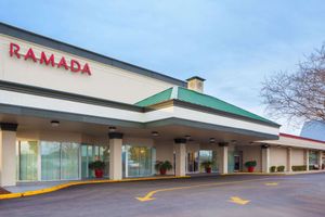 Alojamiento - Ramada by Wyndham Metairie New Orleans Airport