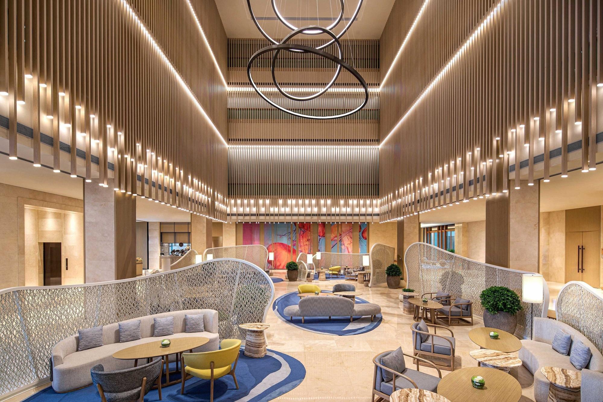 Vista Lobby Four Points by Sheraton Wuchuan, Loong Bay