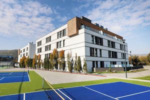 Alojamiento - Fruške Terme - Fruški Cvet