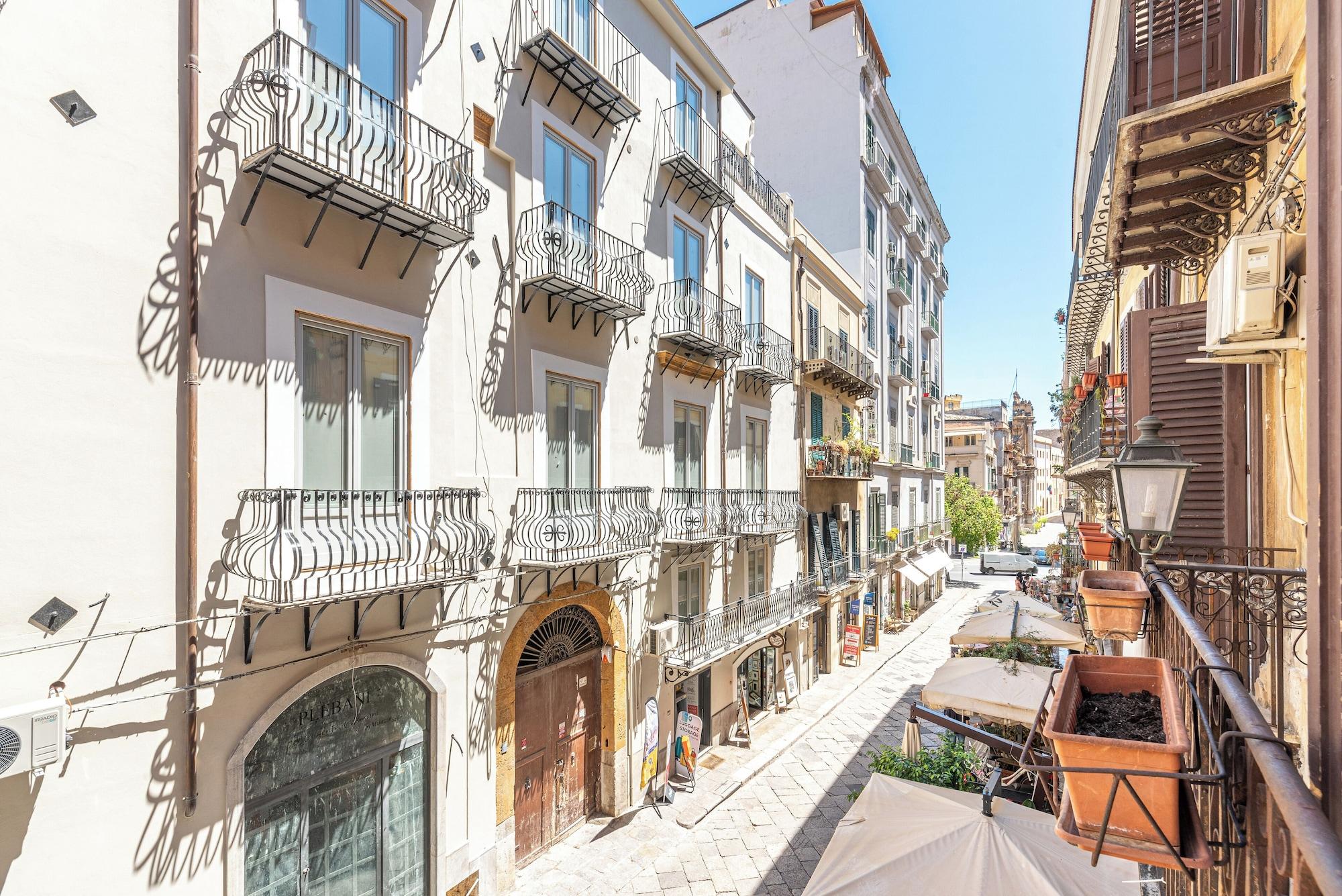 Equipamiento de Habitación Giudici Three Bedrooms Apartment by Wonderful Italy