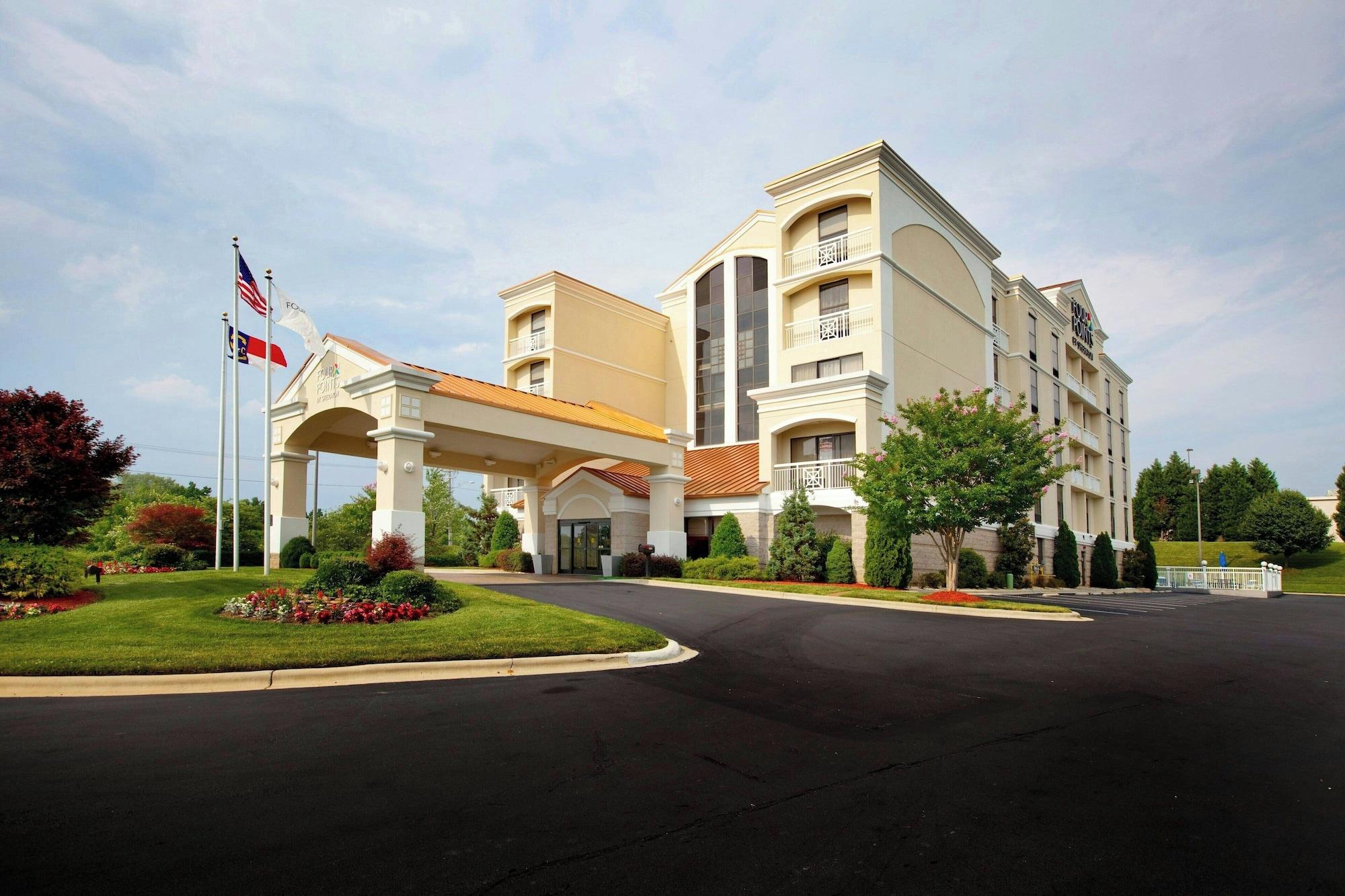 Vista Exterior Four Points by Sheraton Charlotte - Pineville