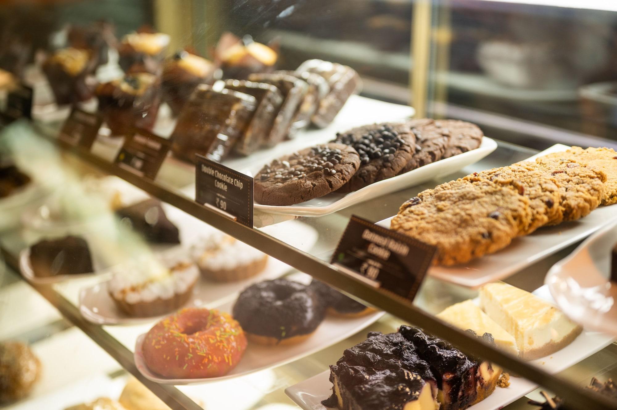 Bar/Salón A' Hotel Ludhiana