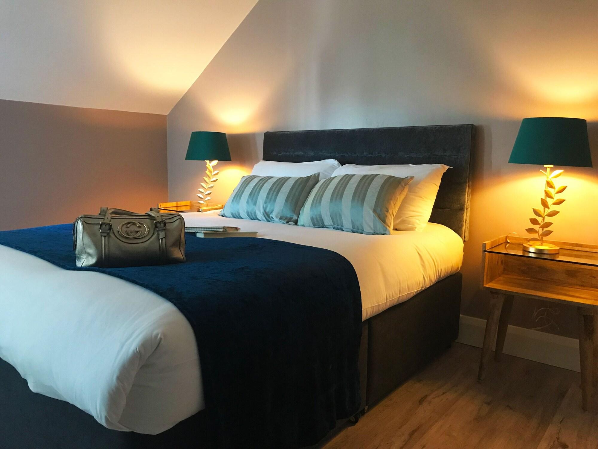 Varios Titanic Guest Boutique Accommodation