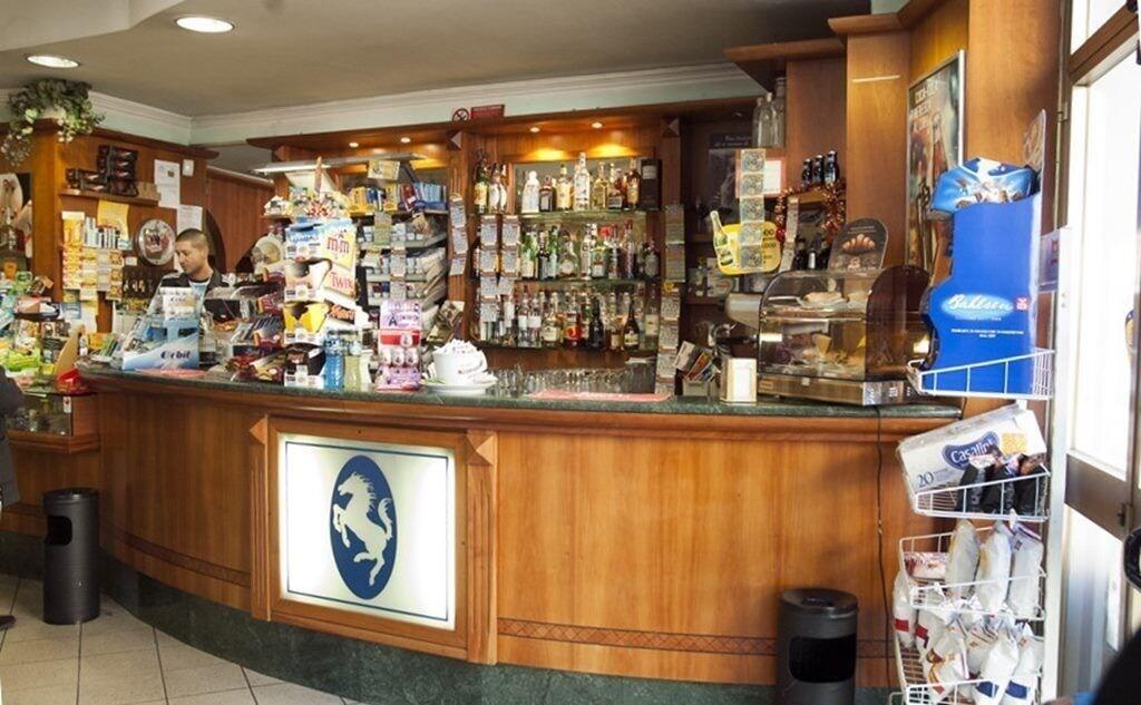 Bar/Salón Hotel Cavallo Bianco