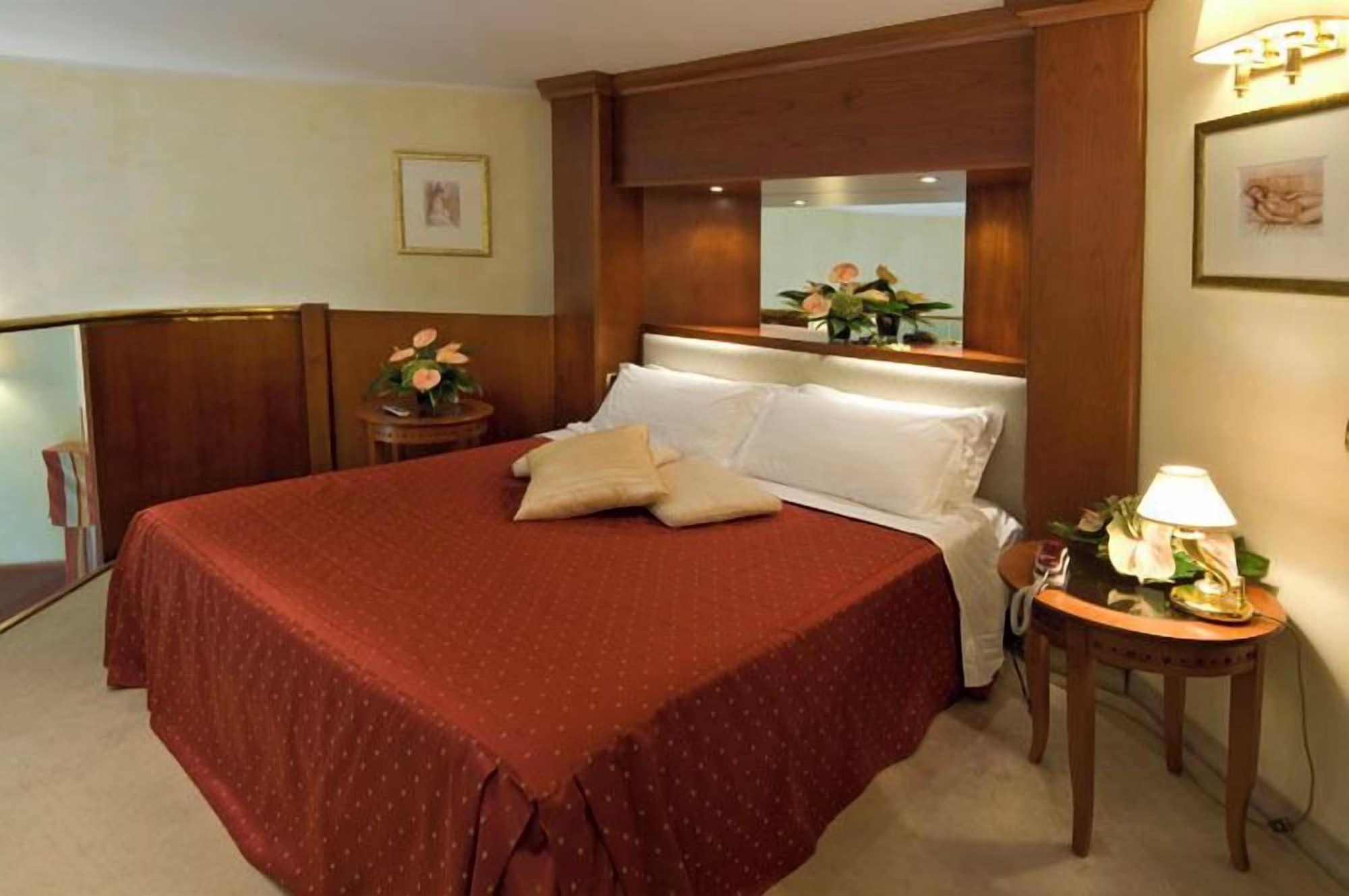 Set de Habitación AS Hotel Monza
