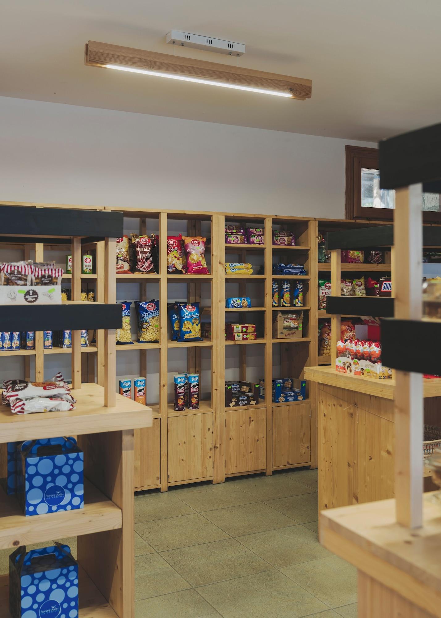 Vista Lobby Wecamp Pirineos