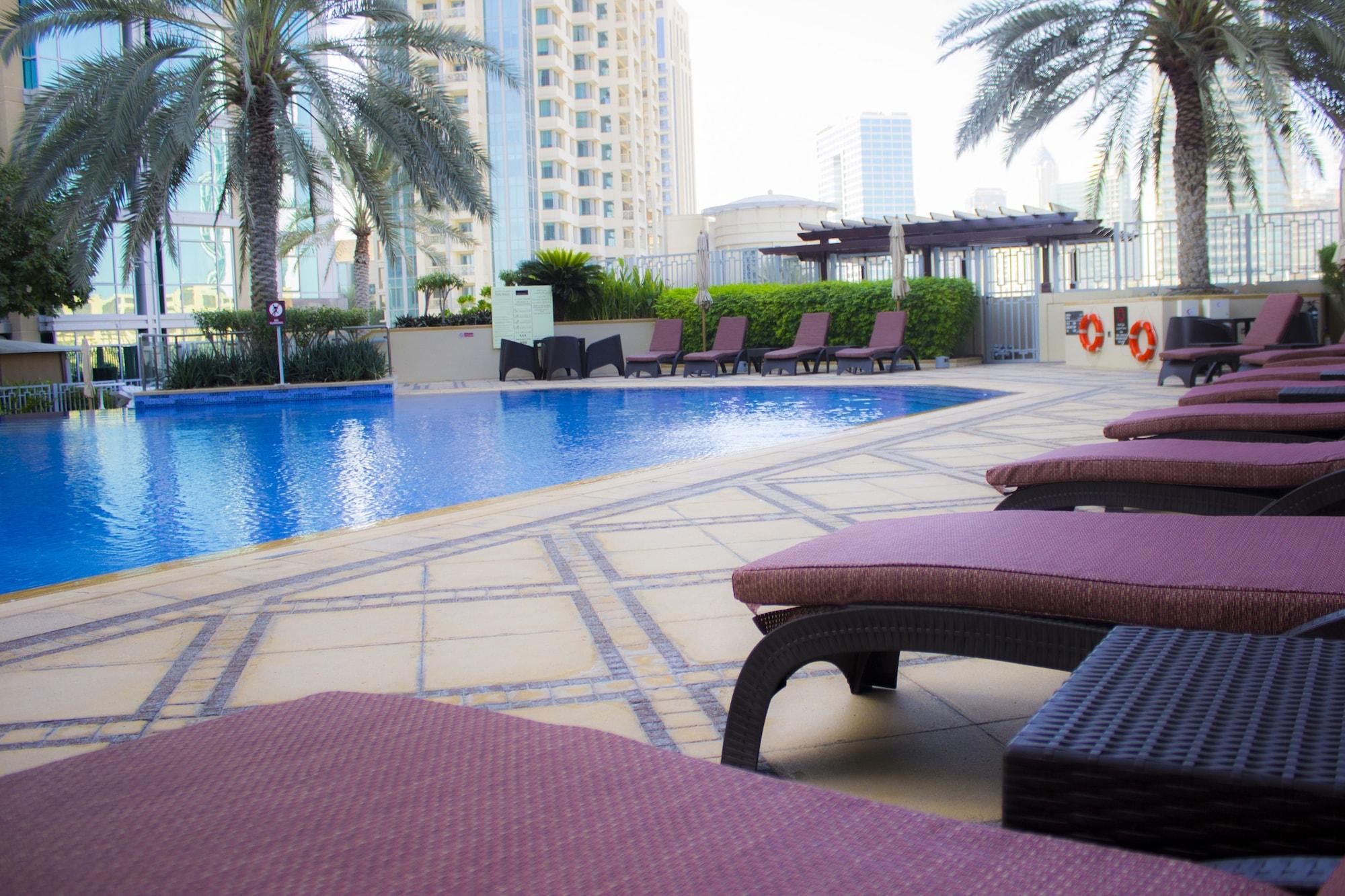 Gimnasio Ramada by Wyndham Downtown Dubai