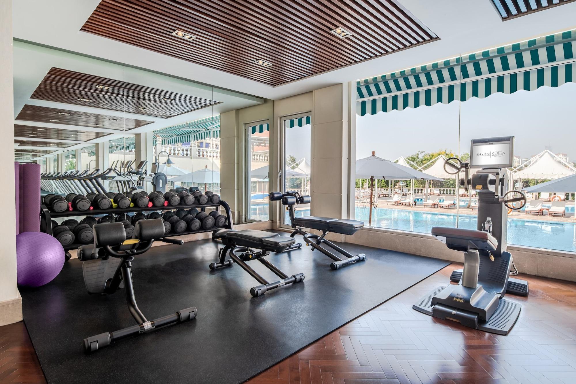Gimnasio Qingdao Seaview Garden Hotel