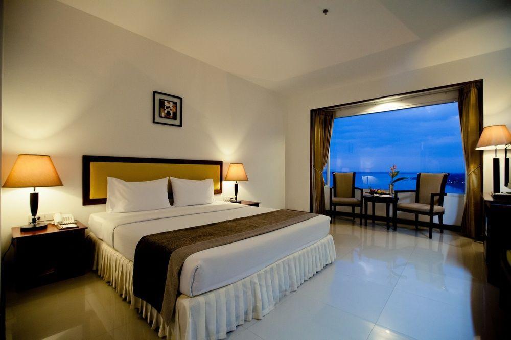 Instalaciones Recreativas Champasak Grand Hotel