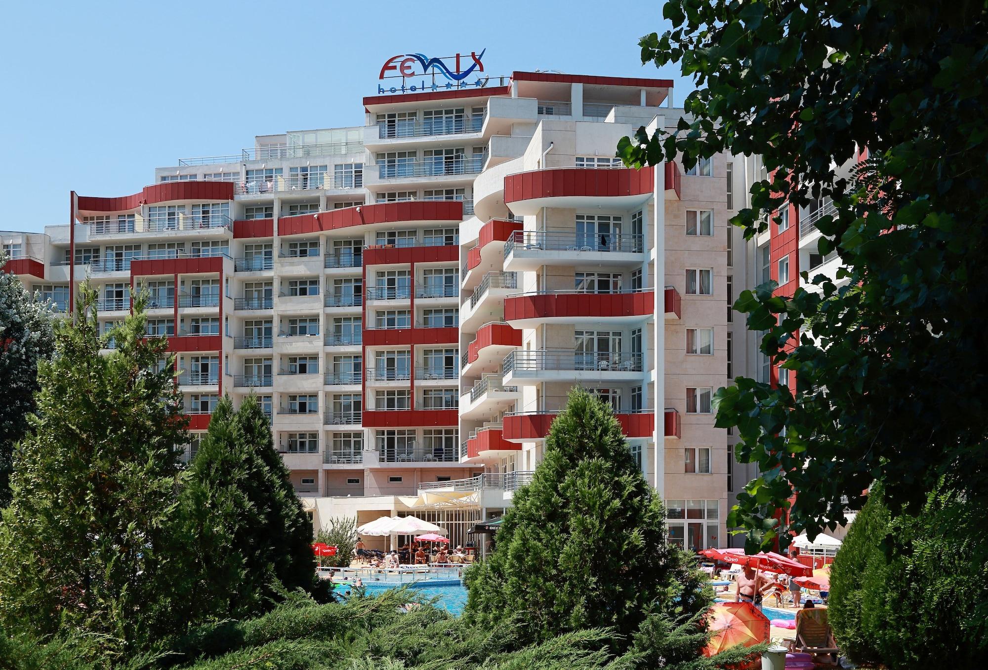 Vista Exterior Hotel Fenix