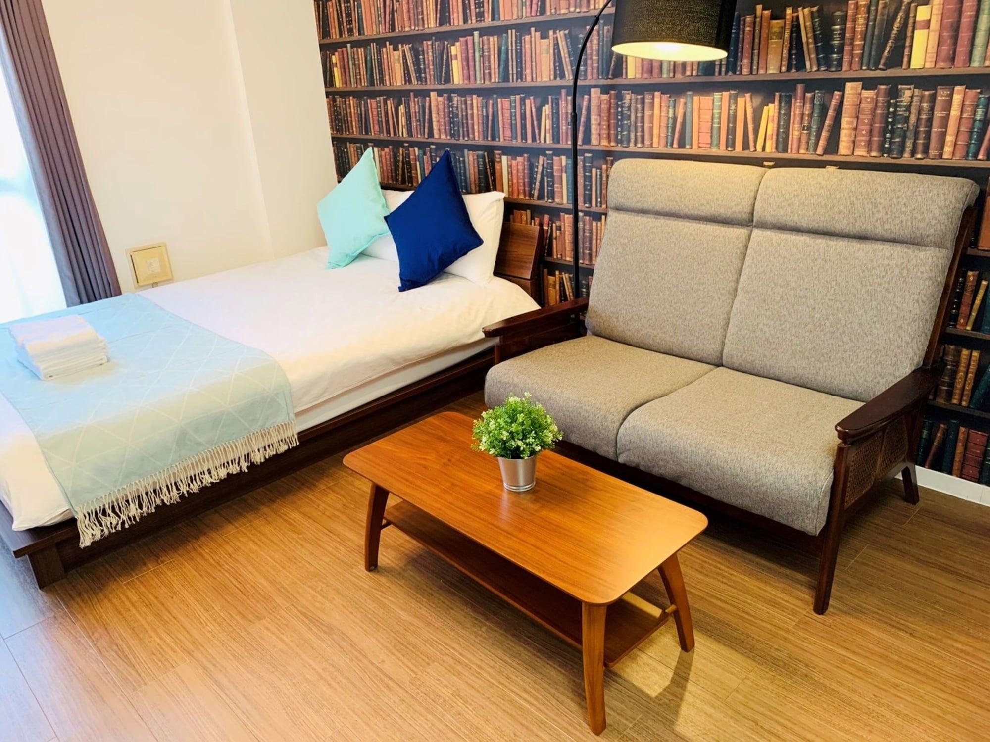 Varios At RLiS House Namba Minami