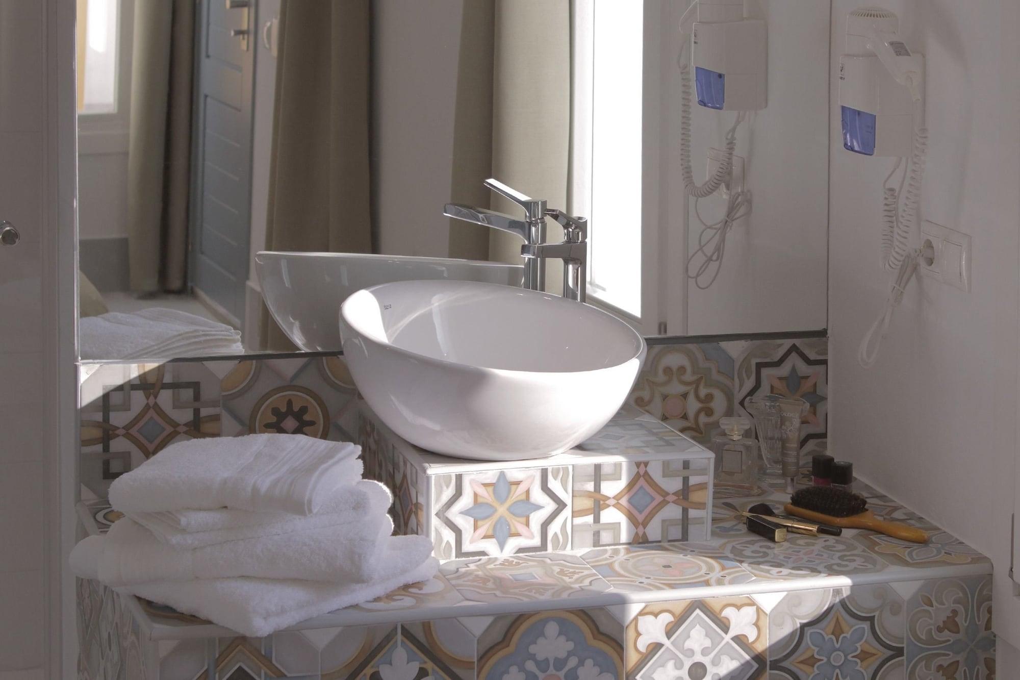 Equipamiento de Habitación Hostal Gravina