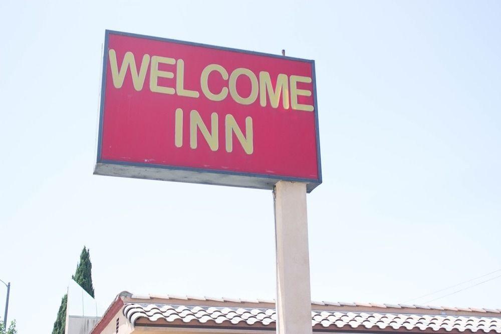 Vista Exterior Welcome Inn