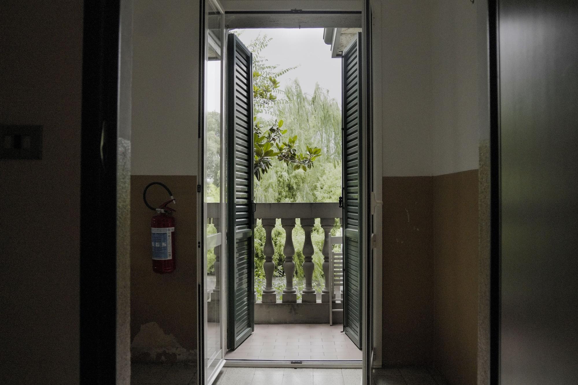 Vista Exterior R&B La Villa