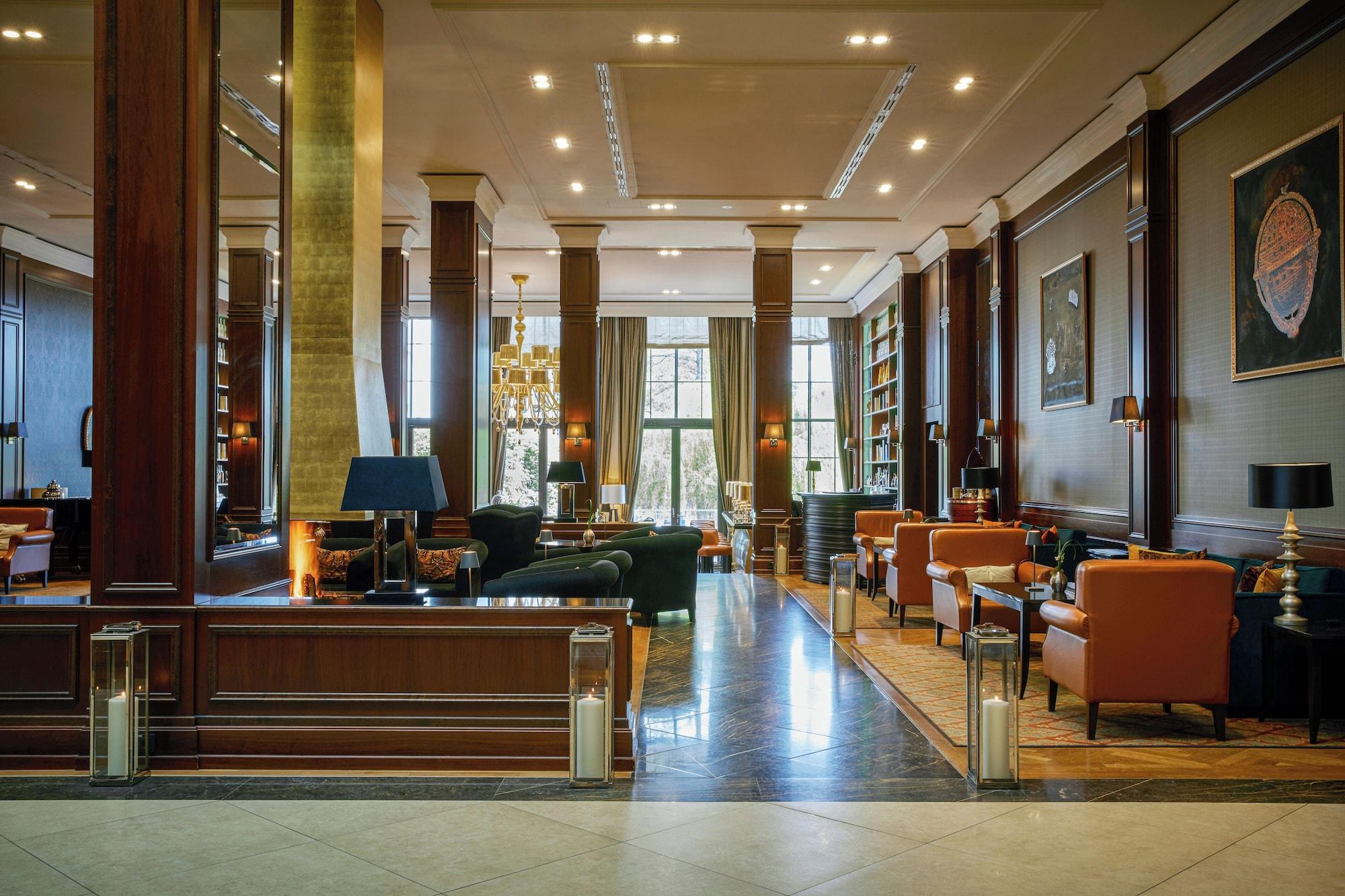 Vista Lobby Hilton Frankfurt Gravenbruch