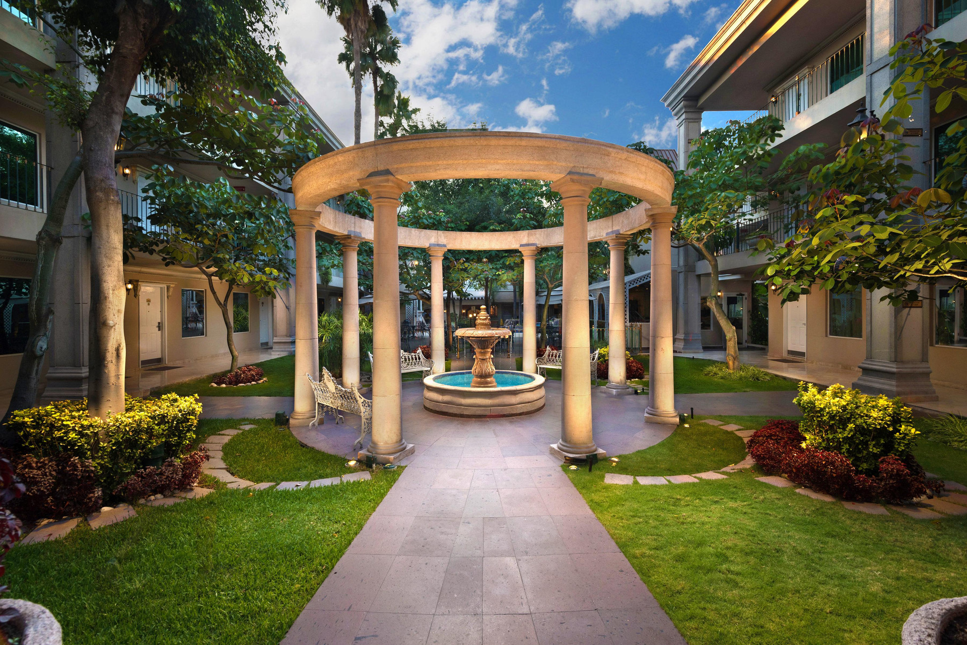 Vista Exterior Safi Royal Luxury Centro