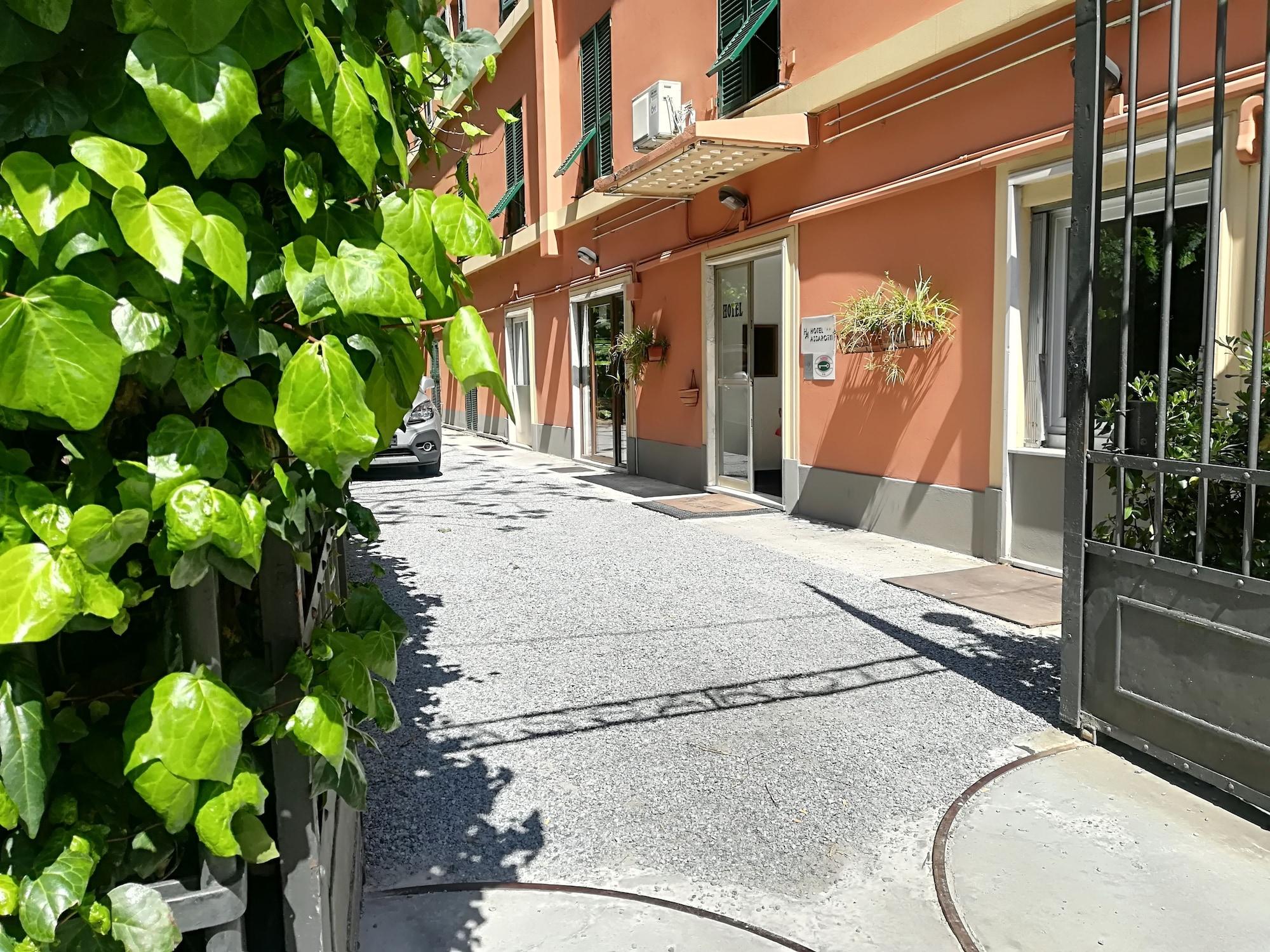 Vista Exterior Hotel Assarotti