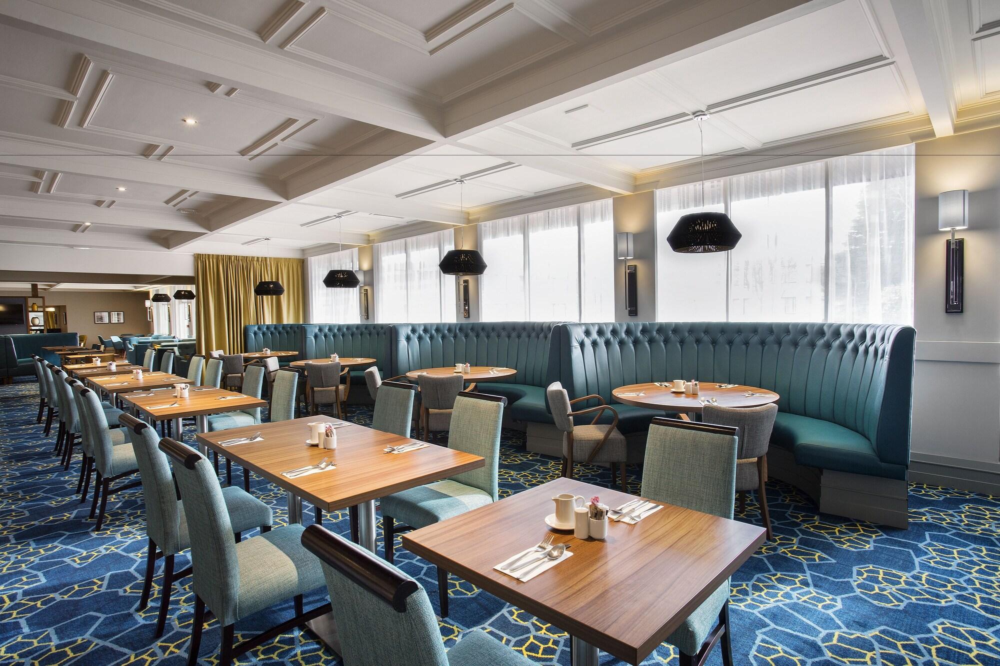 Restaurant Leonardo Hotel and Conference Venue Aberdeen Airport