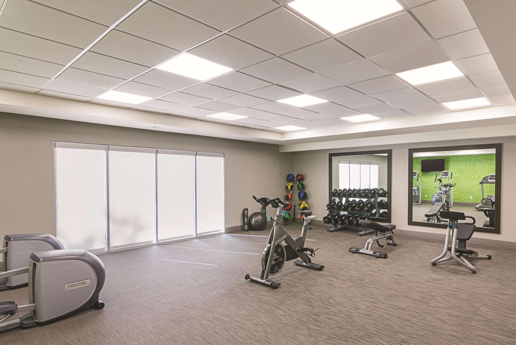 Gimnasio La Quinta Inn & Suites by Wyndham Orlando UCF