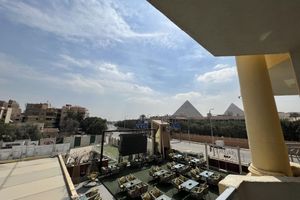 Alojamiento - Elite Pyramids view