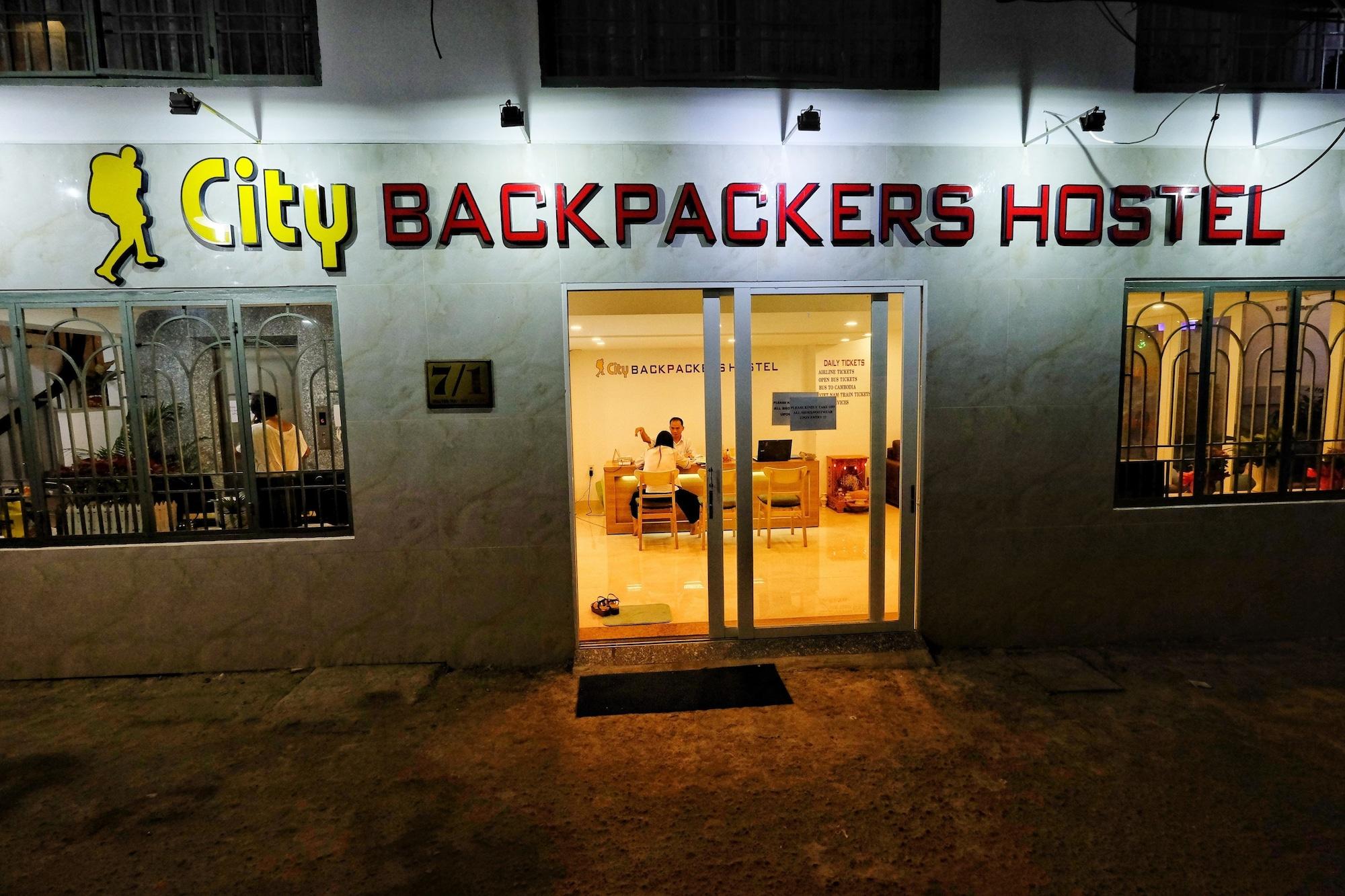 Varios City Backpackers Hostel