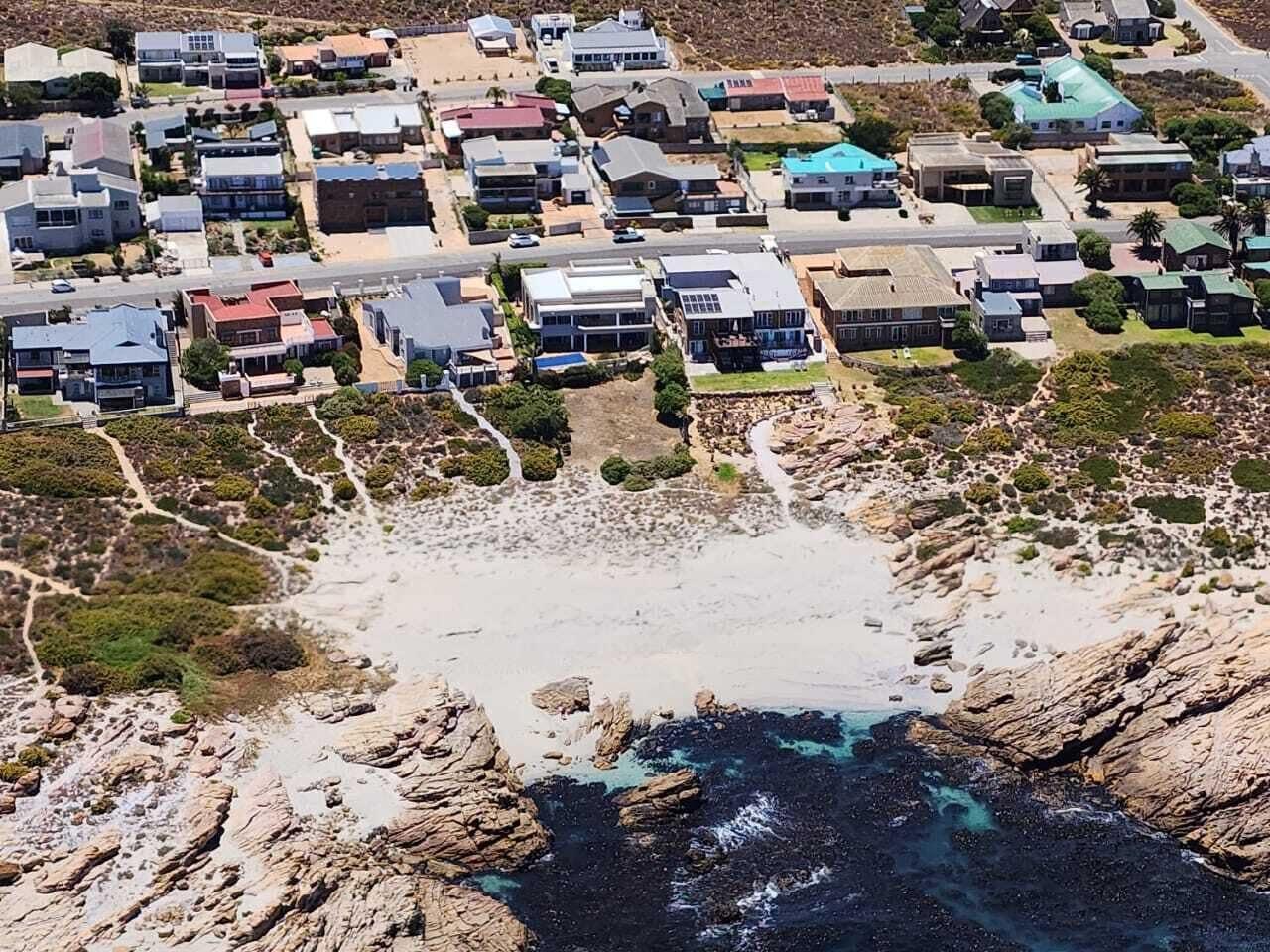 Varios Lambert's Bay Beachfront