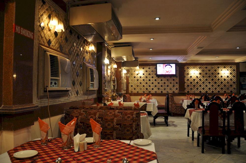 Restaurant Hotel Rishi Regency