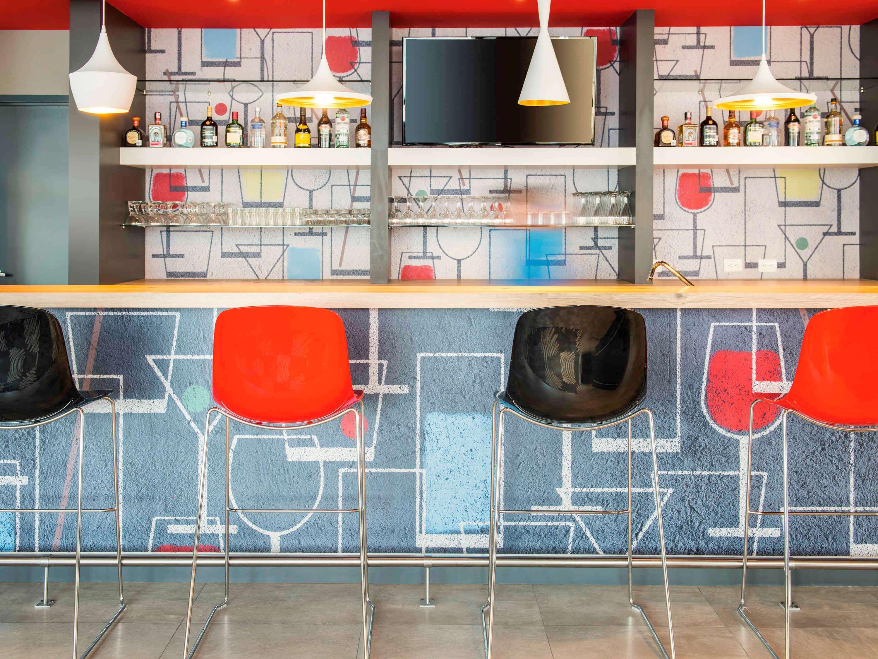 Bar/Salón ibis Torreon