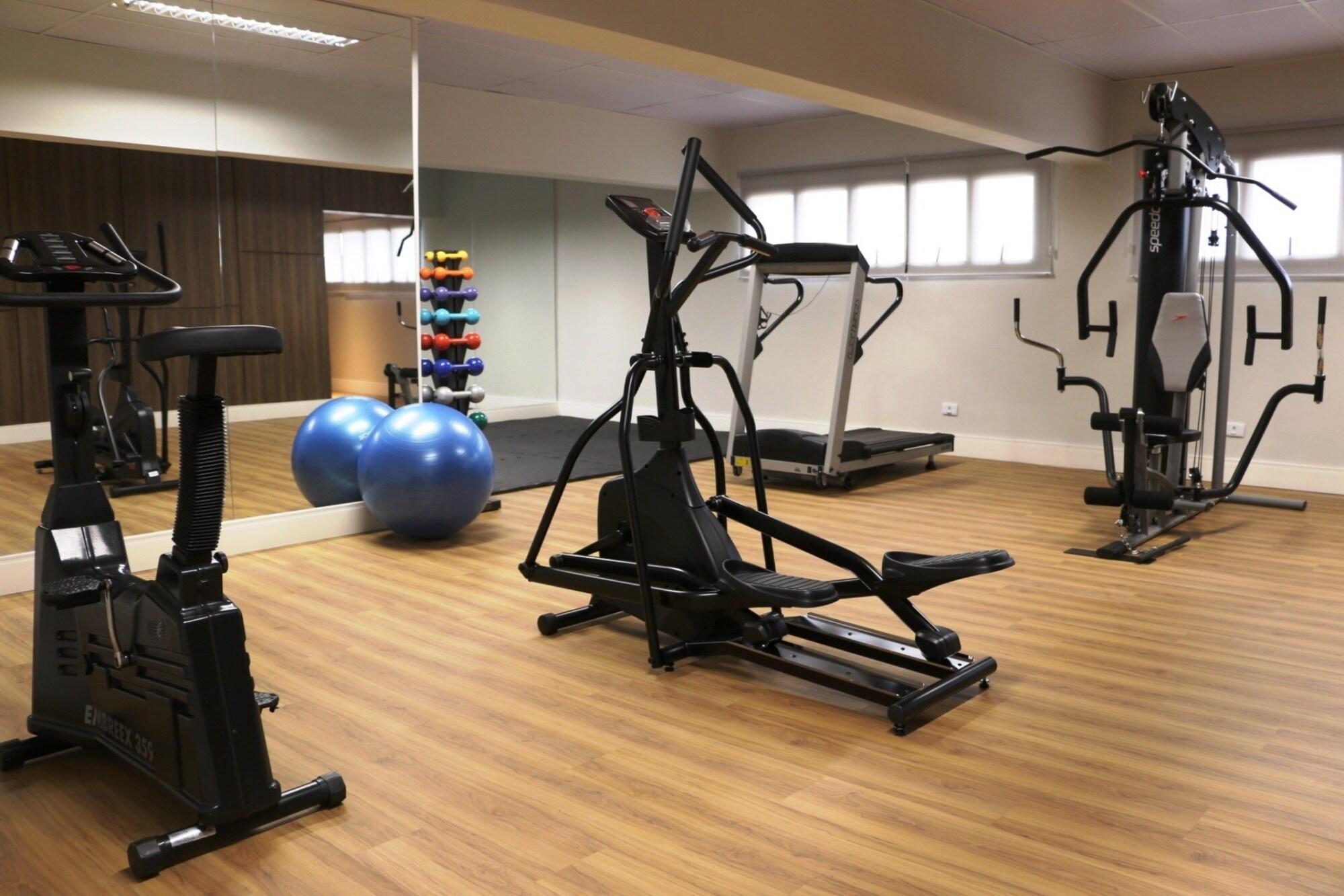 Gimnasio Astron St Moritz by Nobile
