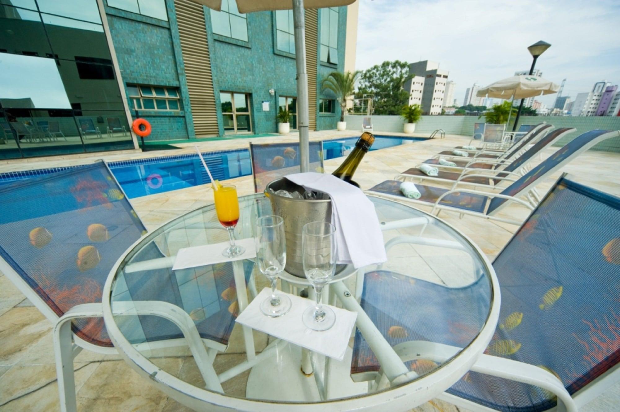 Vista Piscina Hotel Nacional Inn São José dos Campos