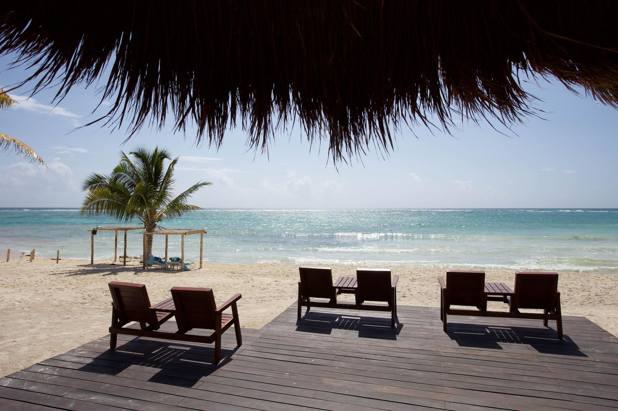 Playa Akumal Bay Beach & Wellness Resort - All Inclusive