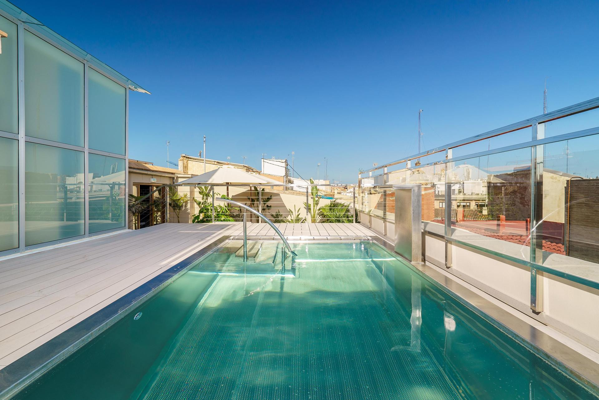 Vista Piscina The Valentia Cabillers Hotel