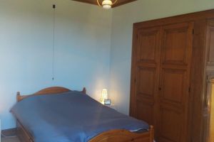 Alquiler Vacacional - Large, characterful family chalet in the heart of nature.