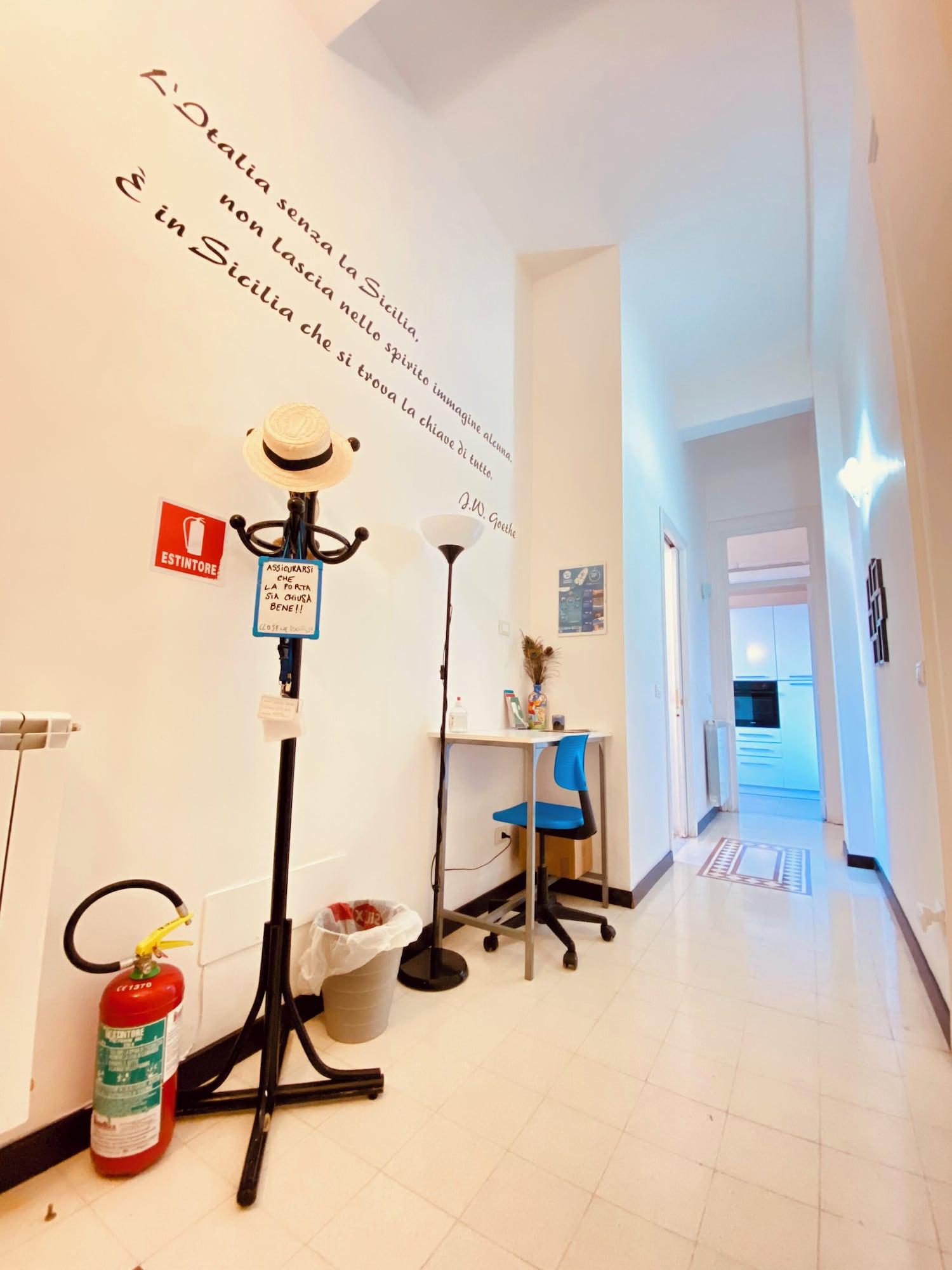 Vista Lobby Liola Home