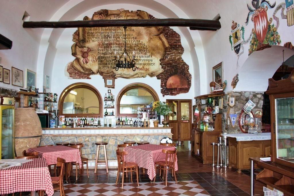 Vista Lobby Hotel La Certosa