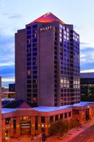 Alojamiento - The Clyde Hotel