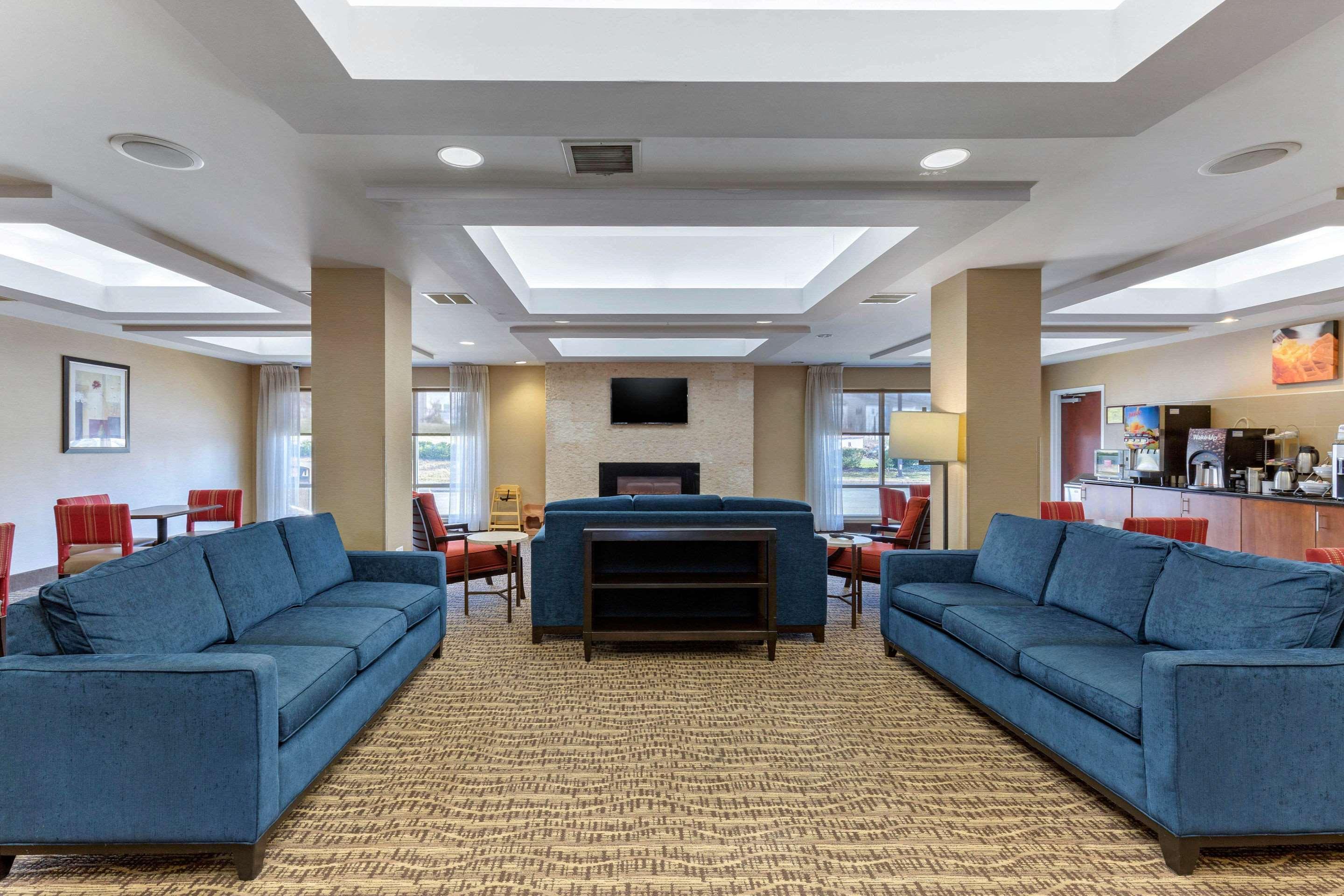 Vista Lobby City Express By Marriott Elkridge