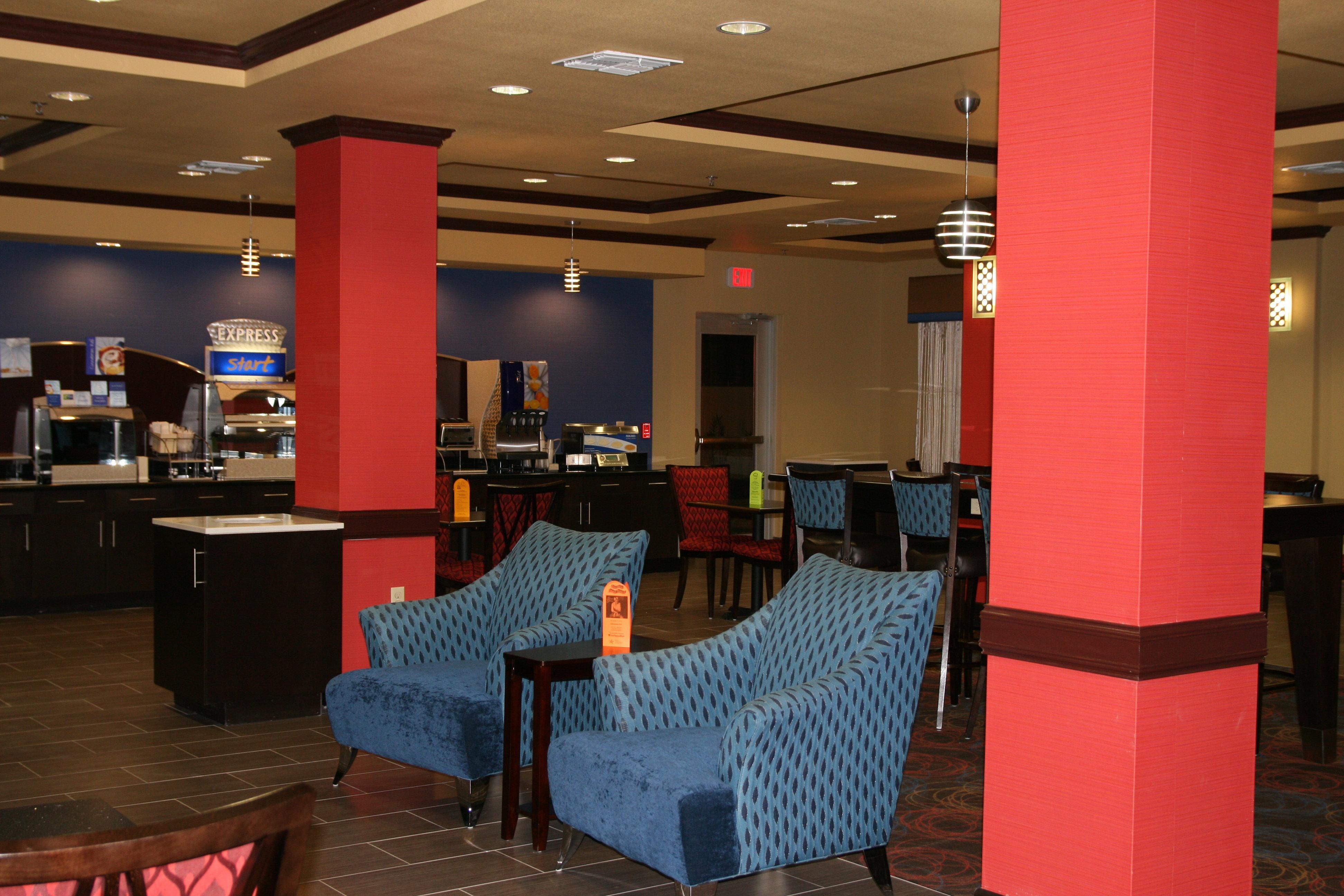 Restaurant Holiday Inn Express and Suites George West by IHG