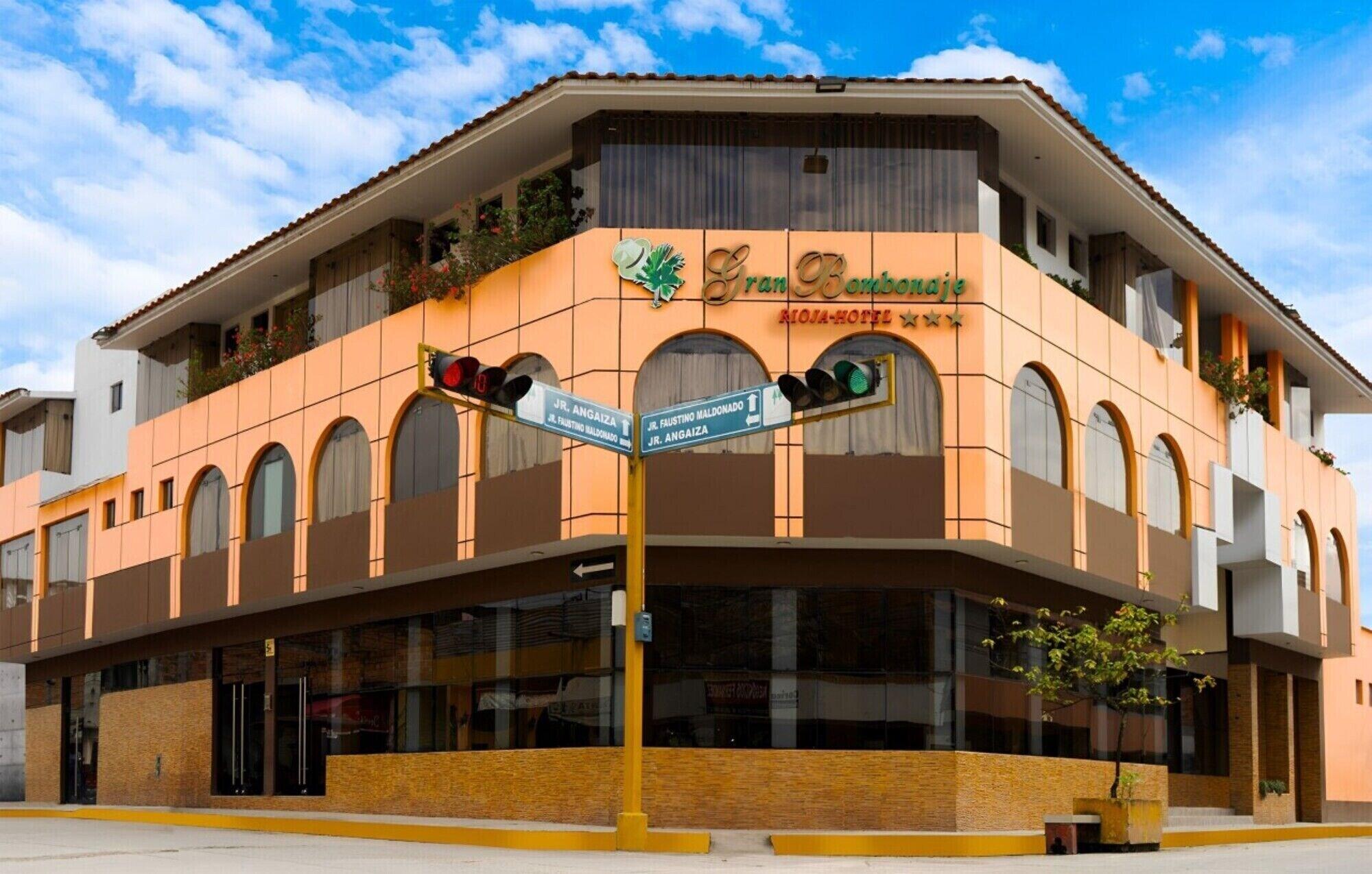 Vista Exterior Hotel Bombonaje