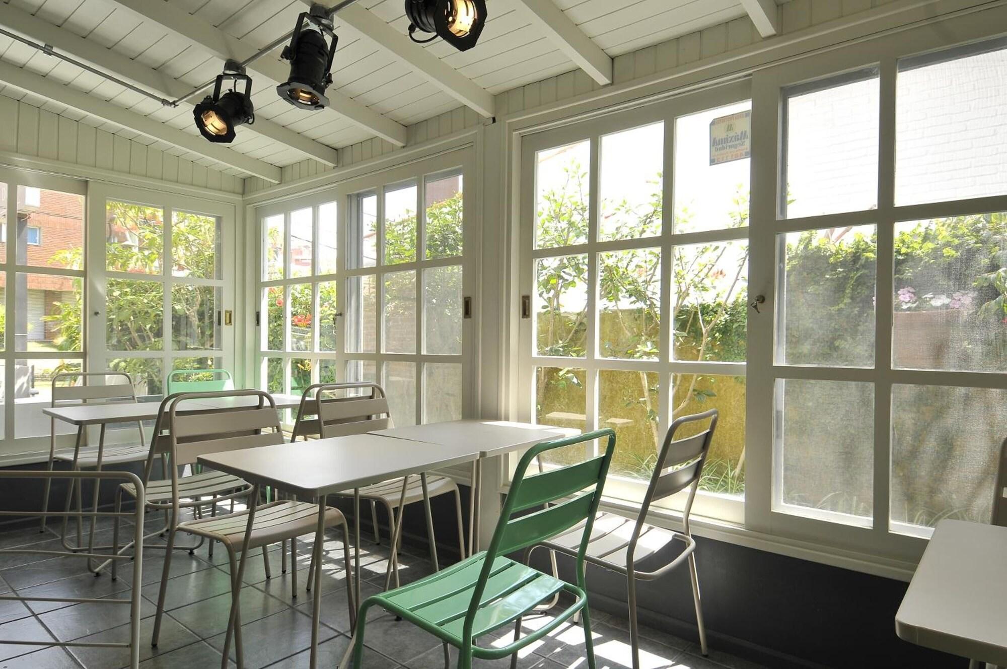 Restaurant Hotel Dollar