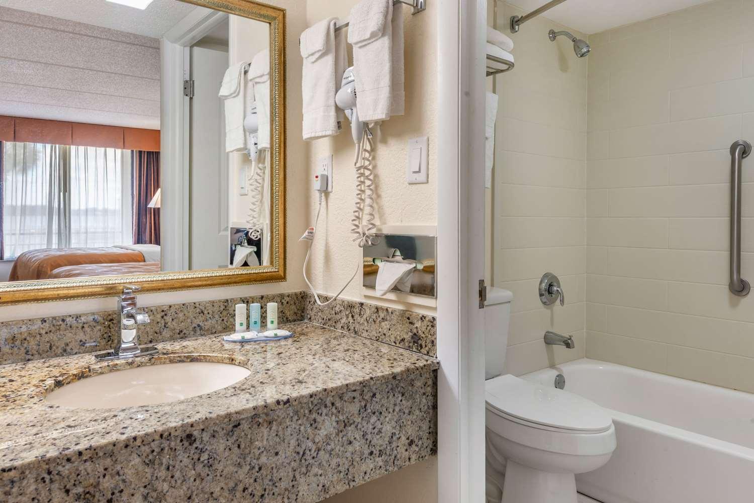 Habitación Quality Inn & Suites Palatka Riverfront