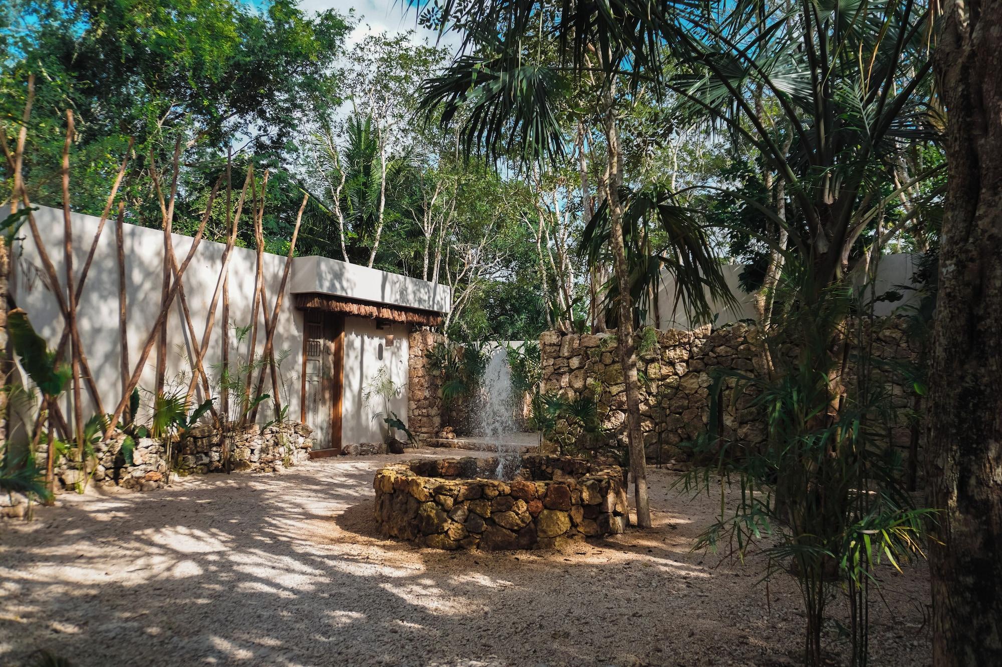 Vista Exterior Naya Bacalar Hotel - Adults Only