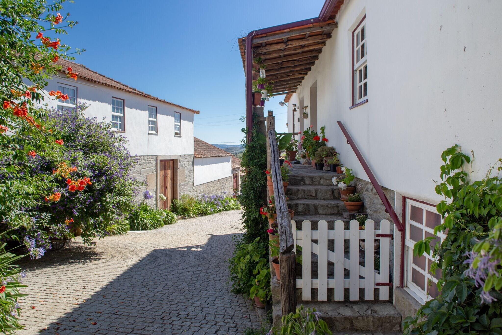 Vista Exterior Quinta Da Estrada Winery Douro Valley