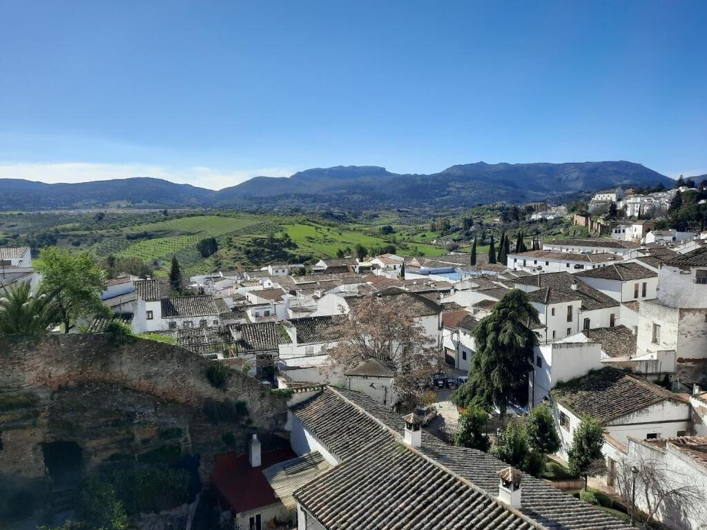 Vista Exterior Apartamentos Avanel