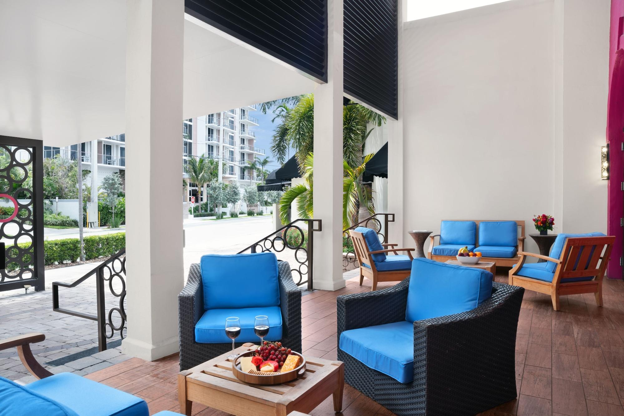 Vista Exterior The Landon Bay Harbor - Miami Beach