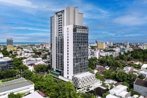 Alojamiento - Hyatt Place Makassar