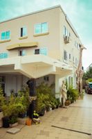 Alojamiento - HG PALACE LODGE